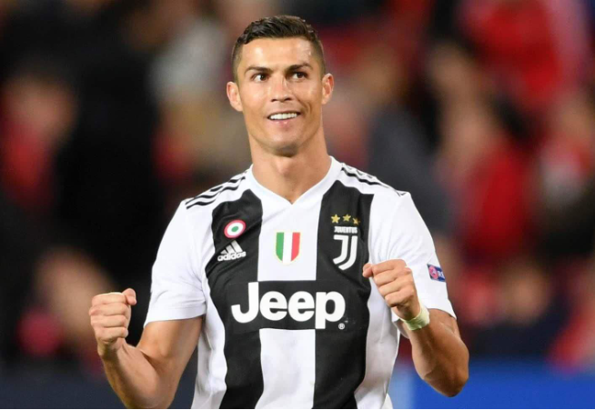 约基奇单节7中7怒砍19分，掘金单节轰下40分