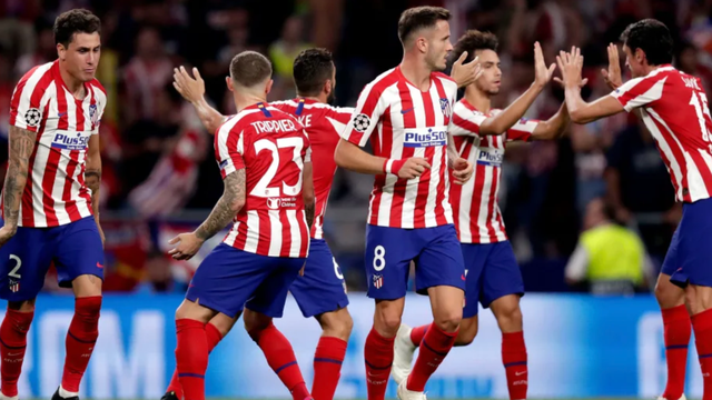 还有油！34岁沙奇里欧联似传似射吊门得手，转战瑞士52场28球26助（宝刀未老！34岁沙奇里欧联似传非射挑射破门，转战瑞士52场28球26助）