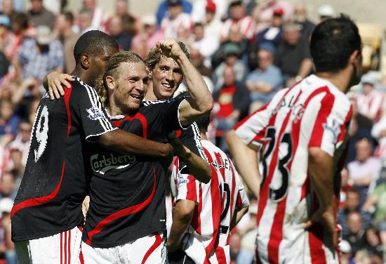 西超杯-贝林厄姆破门罗德里戈建功 皇马3-0马略卡（西超杯：皇马3-0马略卡，贝林厄姆先拔头筹罗德里戈锦上添花）