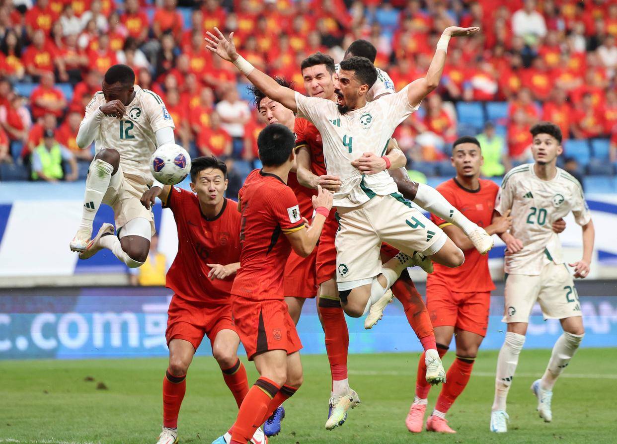 一日红魔终身红魔，曼联给德赫亚送上生日祝福，本人回复❤️