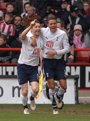 罗马诺：曼城是塞门约的首选；曼联已做好支付解约金的准备（罗马诺：塞门约倾向加盟曼城，曼联已准备触发解约金条款）