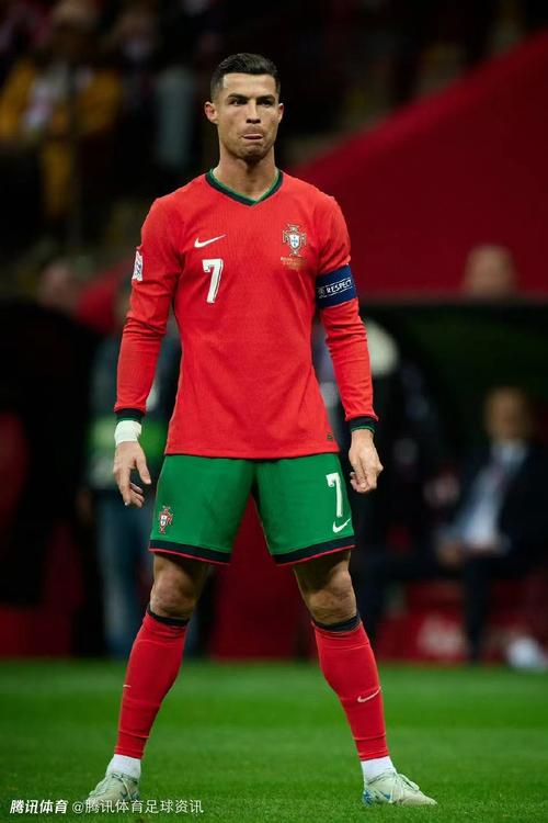 马丁内利：成为圣诞冠军的感觉很棒；有机会就陪在热苏斯身边（马丁内利：圣诞称霸感觉太棒；有机会就与热苏斯并肩作战）