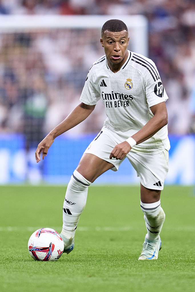 阿诺德或伤缺两个月！皇马赛程：12月欧冠战曼城，明年1月西超杯（阿诺德恐休战两月！皇马赛程：12月欧冠对阵曼城，明年1月征战西超杯）