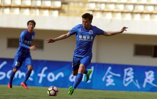 山东泰山足球俱乐部：中超首支积分1500分球队的荣耀之路（山东泰山足球俱乐部：率先达成中超1500分里程碑的辉煌征程）