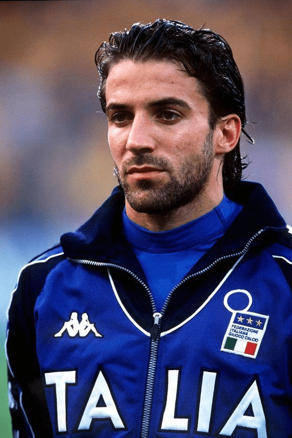 3-2！意大利女排豪取11连胜 埃格努+安娃轮番轰炸 瓦尔加斯26分难救主