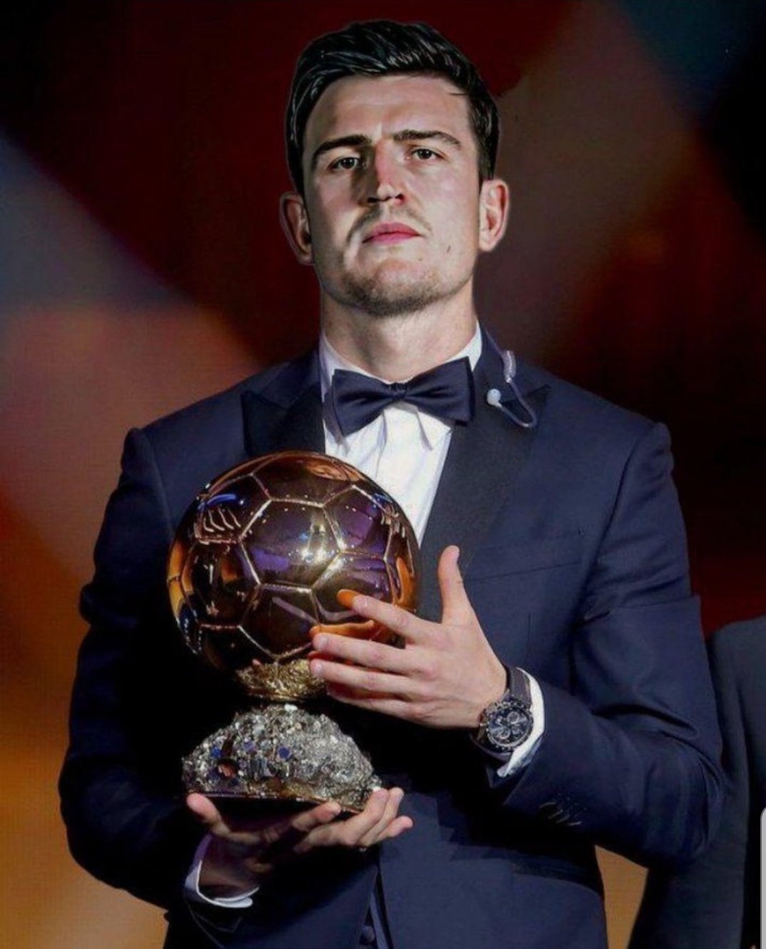 2025／26赛季英超：西汉姆联0-2利物浦！萨拉赫替补席见证利物浦重生（英超2025／26赛季：利物浦2-0客胜西汉姆，萨拉赫替补席目睹红军复苏）