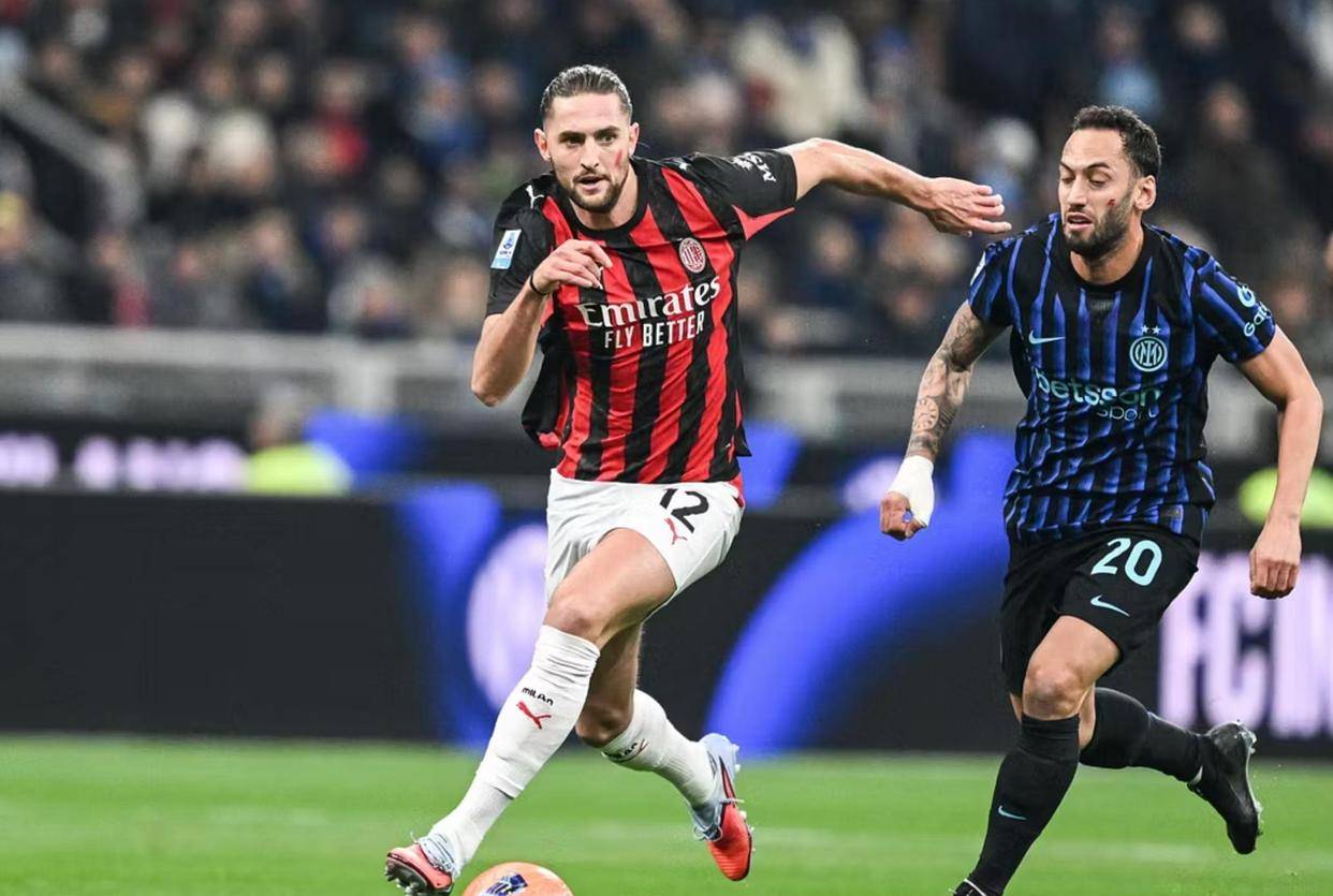 半场战报：葡萄牙体育2-0布鲁日，路易斯-苏亚雷斯传射