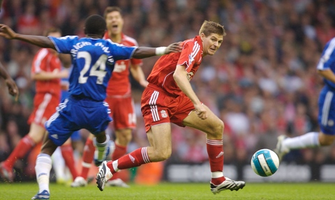 半场战报：维罗纳0-1帕尔马，马特奥-佩莱格里诺破门