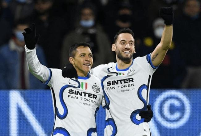 申花出征亚冠：六外援携手出战广岛，斯卢茨基誓言全力以赴（申花远征亚冠：六外援齐上阵对垒广岛，斯卢茨基承诺全力以赴）